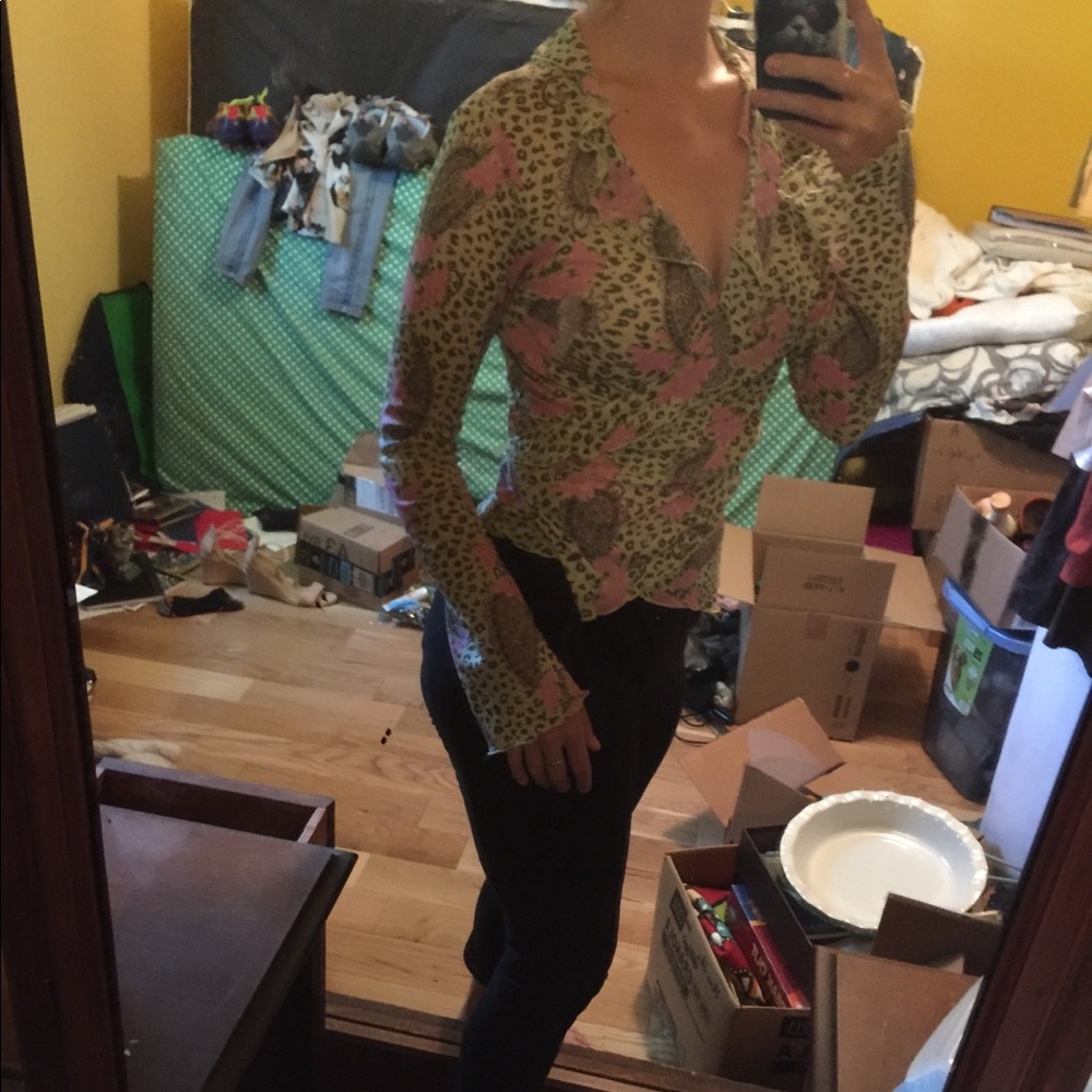 Women’s Wrap-Around Blouse